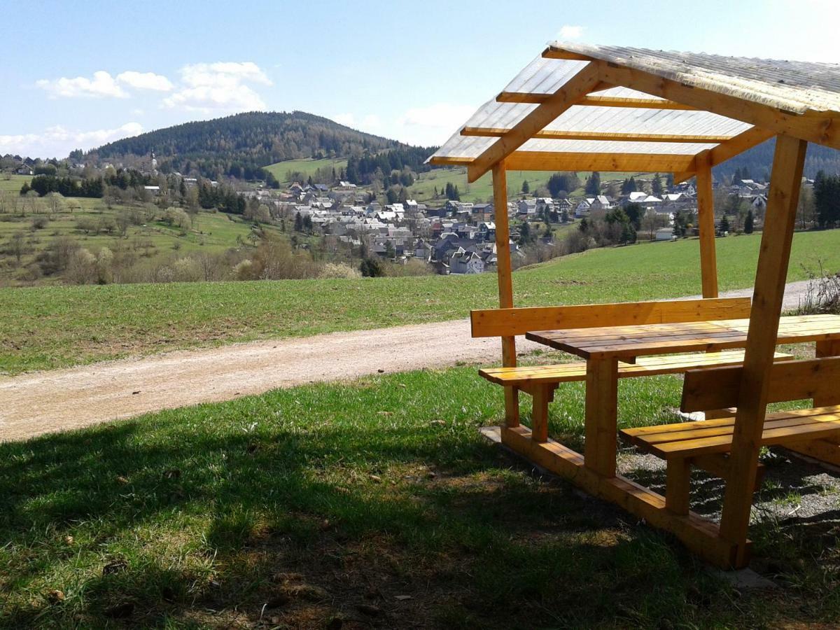 Ferienwohnung Berndt Oberweißbach Eksteriør billede